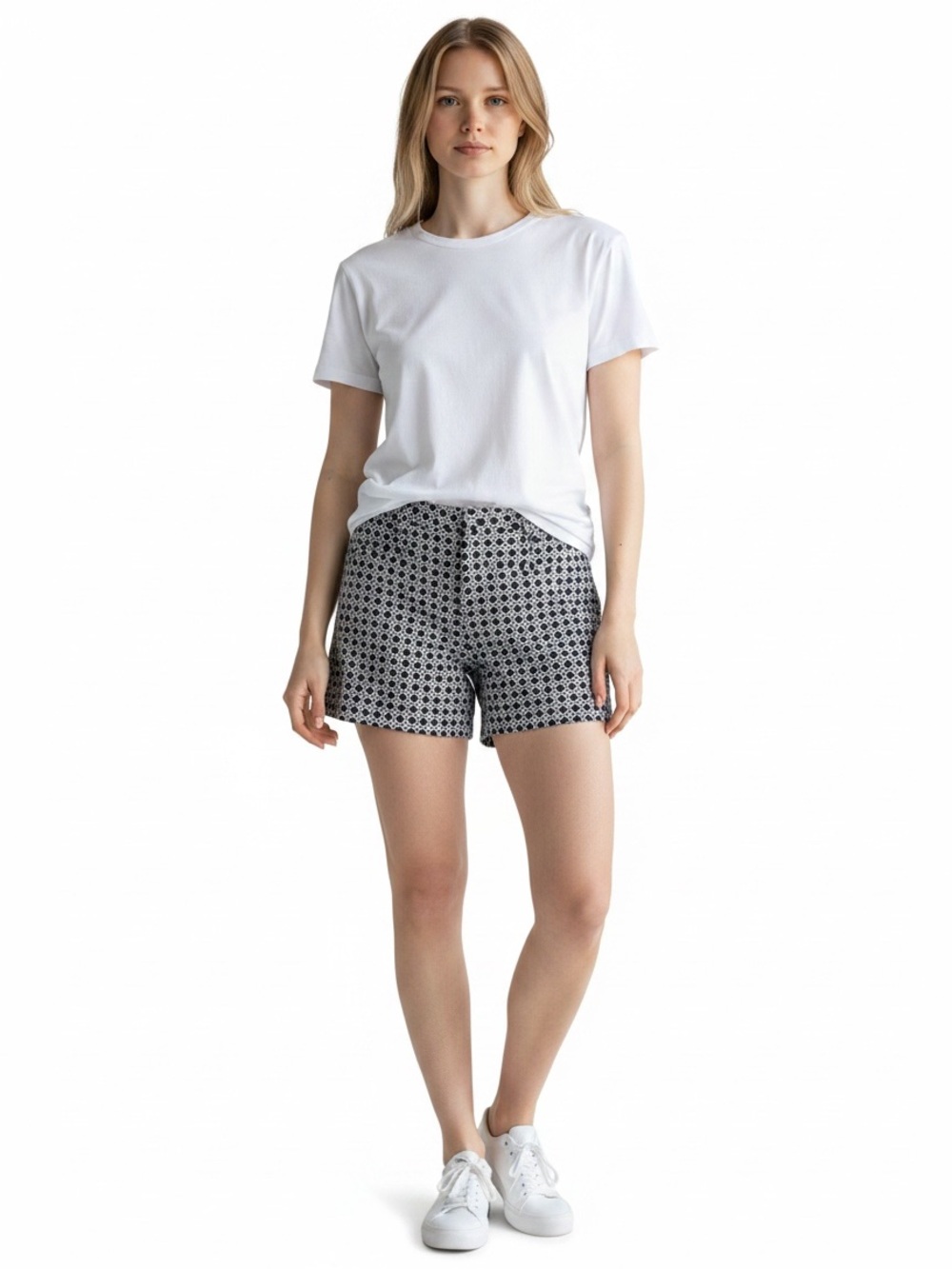 Banana Republic Factory Navy White Geometric Print Shorts Women’s Size 4